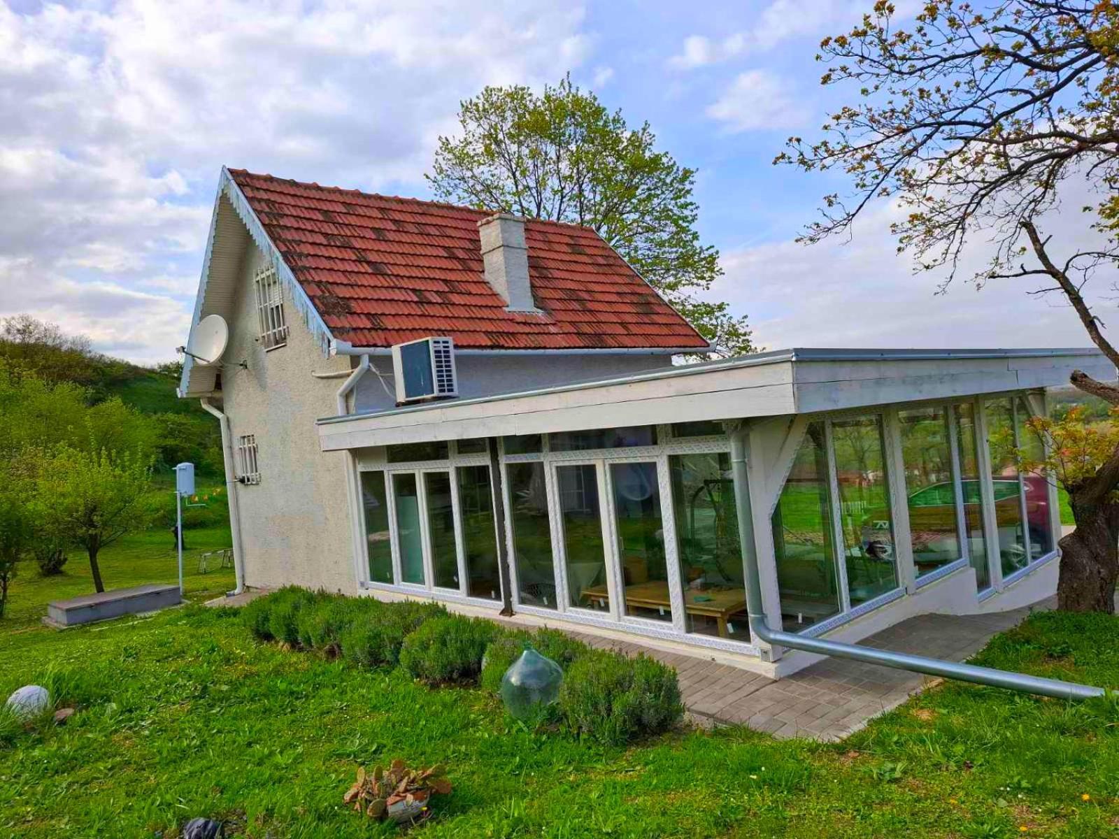 Honey Hill Apartment Fruska Gora Cerevic Exterior photo