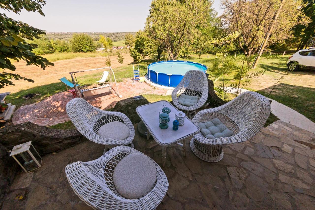 Honey Hill Apartment Fruska Gora Cerevic Exterior photo